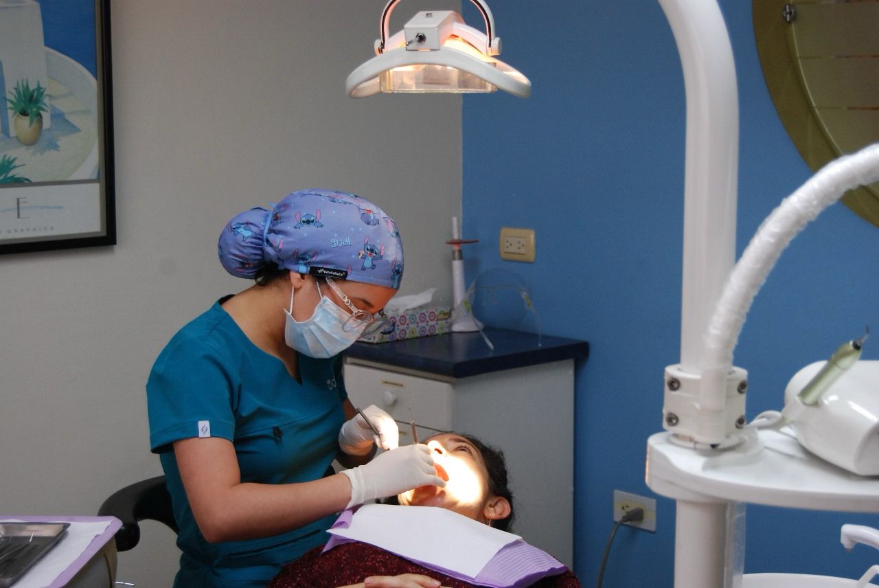 DENTISTA CERCA DE MI (3)